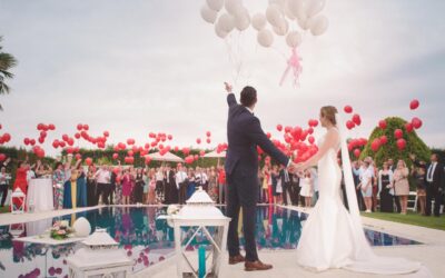 Organized Wedding Planning To Avoid Feeling Overwhelmed  